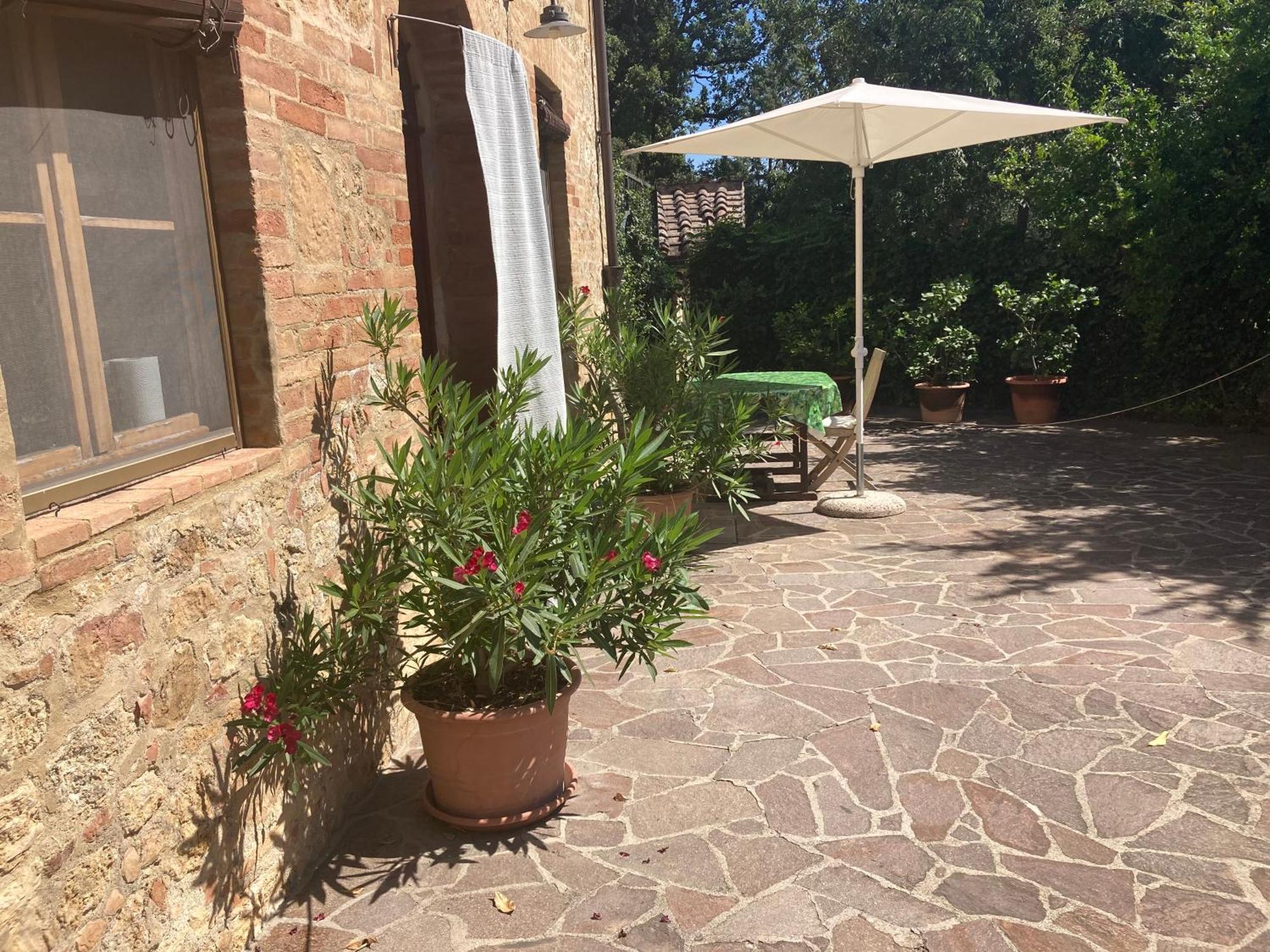 シエーナ La Vigna Agriturismoヴィラ エクステリア 写真